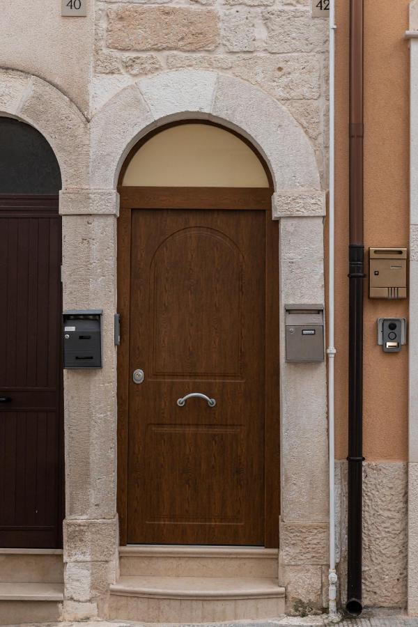 Peter & Dove'S House Bed & Breakfast Mola di Bari Dış mekan fotoğraf